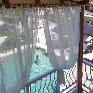 3* Hotell Odysseas
