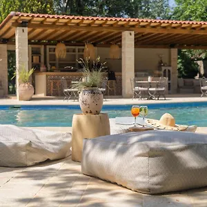 Petrino Eco Village Hotel