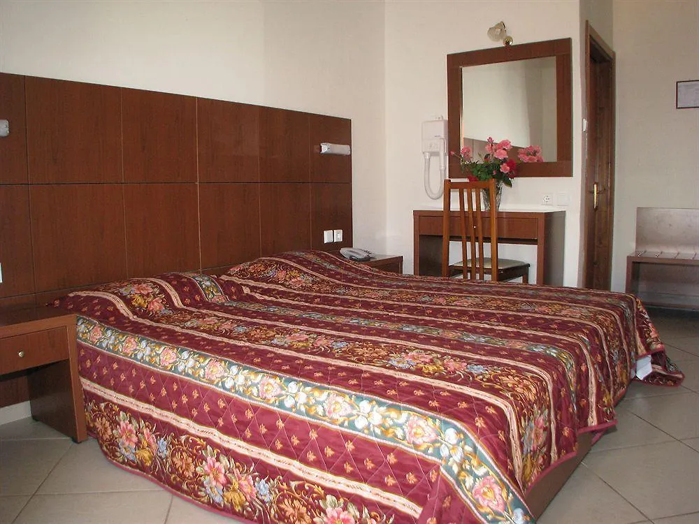 Hotel Mallas Nea Kallikrateia