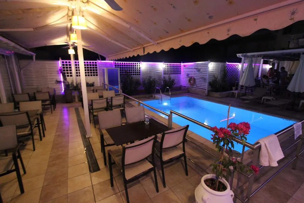 Hotel Mallas Nea Kallikrateia 3*,  ギリシャ