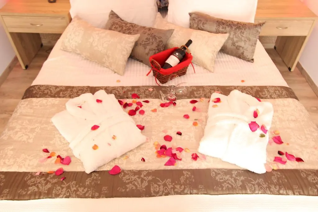 Hotel Mallas Nea Kallikrateia 3*,  Grecia